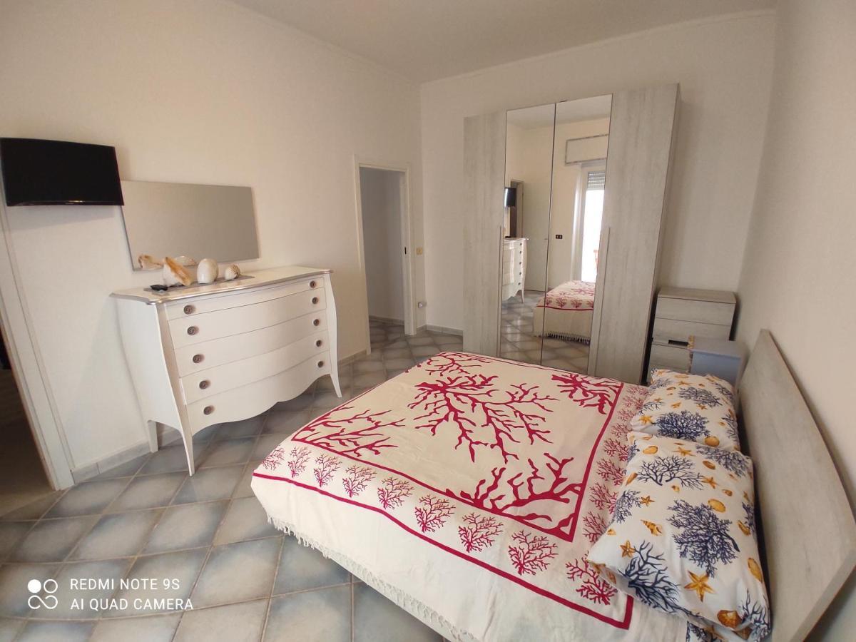 La Casa Del Sole Bed & Breakfast Terracina Luaran gambar